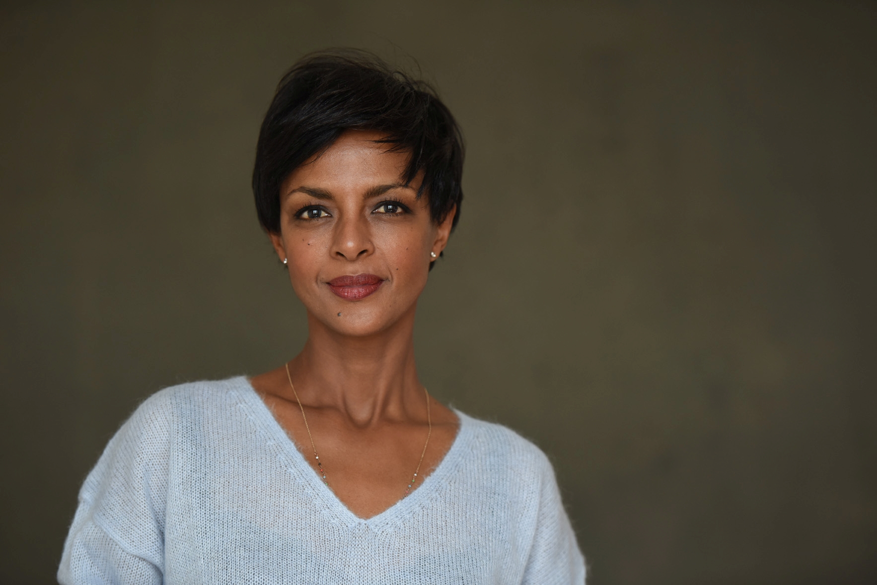 Zoudé Crossing Borders